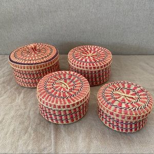 Vintage Seagrass Nesting Baskets (set of 4)